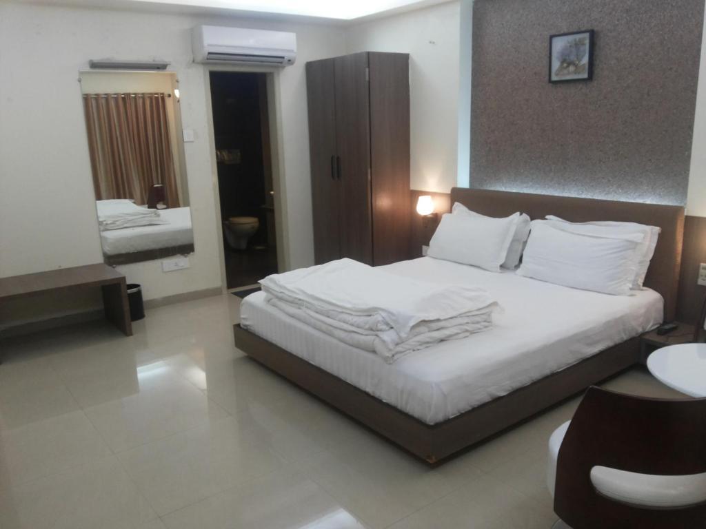 Royal Inn Ankleshwar Pokój zdjęcie