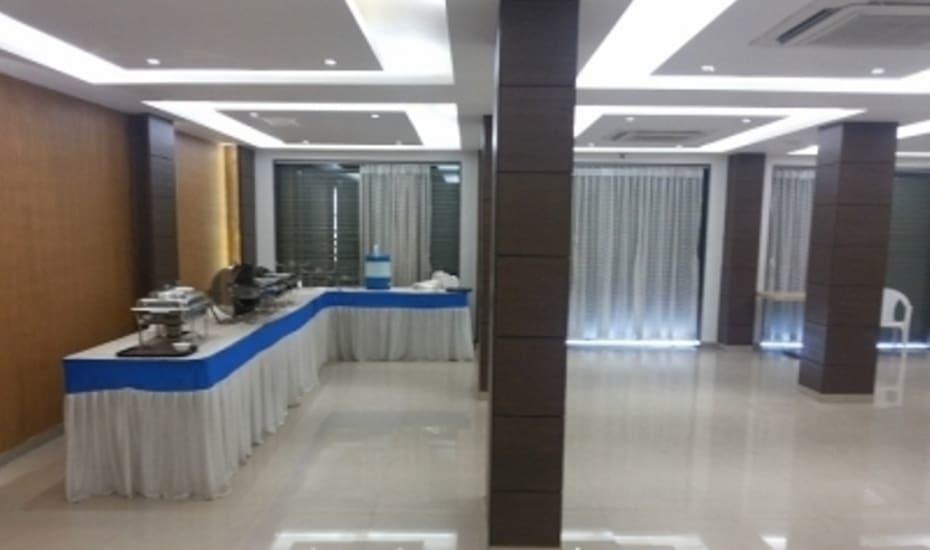 Royal Inn Ankleshwar Zewnętrze zdjęcie